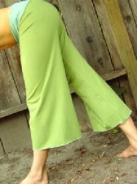 Capri stretch pants, Jade by Tdama